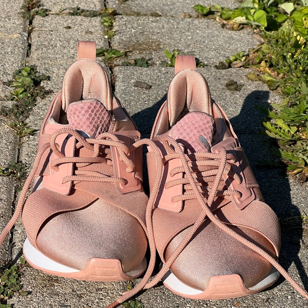 🚨SOLD🚨 Puma Ignite sneakers